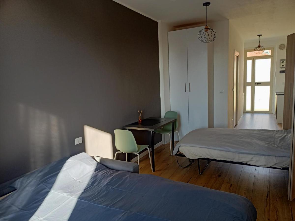 Tiny Bengasi Apartment Turin Extérieur photo