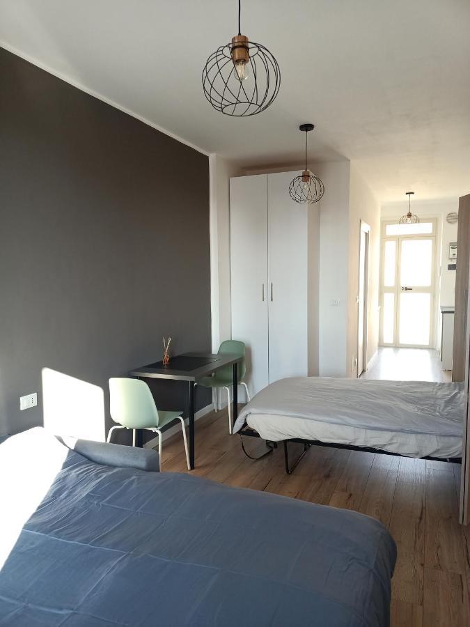 Tiny Bengasi Apartment Turin Extérieur photo
